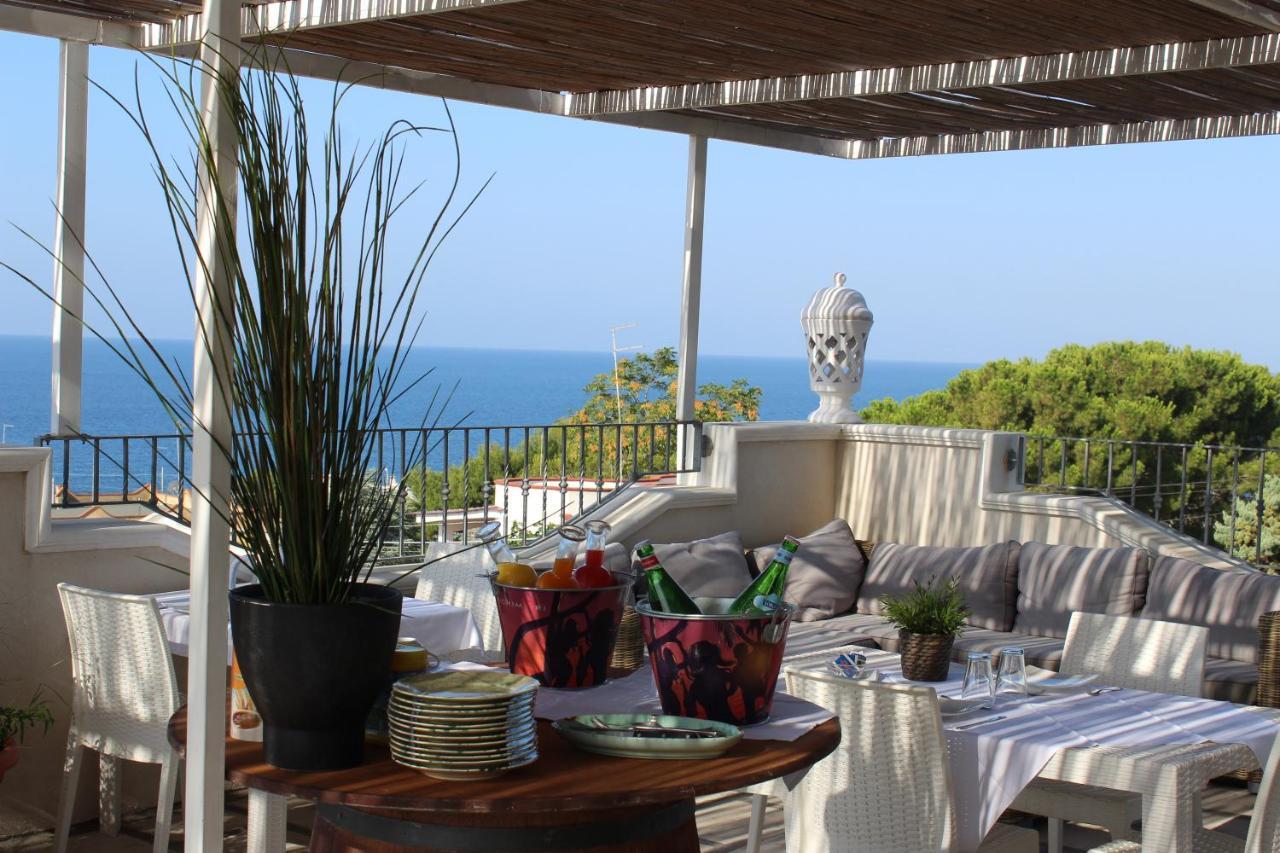Casa Mita Bed & Breakfast Pulsano Exterior photo